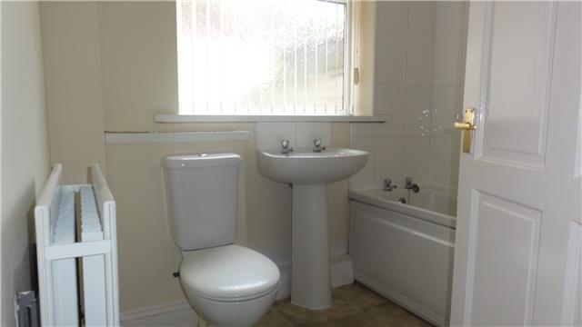  Image of 2 bedroom Ground Flat to rent in Lansdowne Terrace North Shields NE29 at Lansdowne Terrace, North Shields, NE29